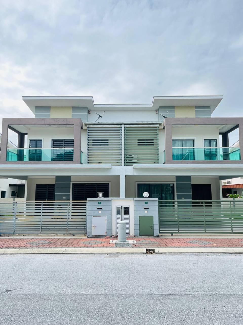 Sofea Mutiara Homestay Ipoh Exteriör bild
